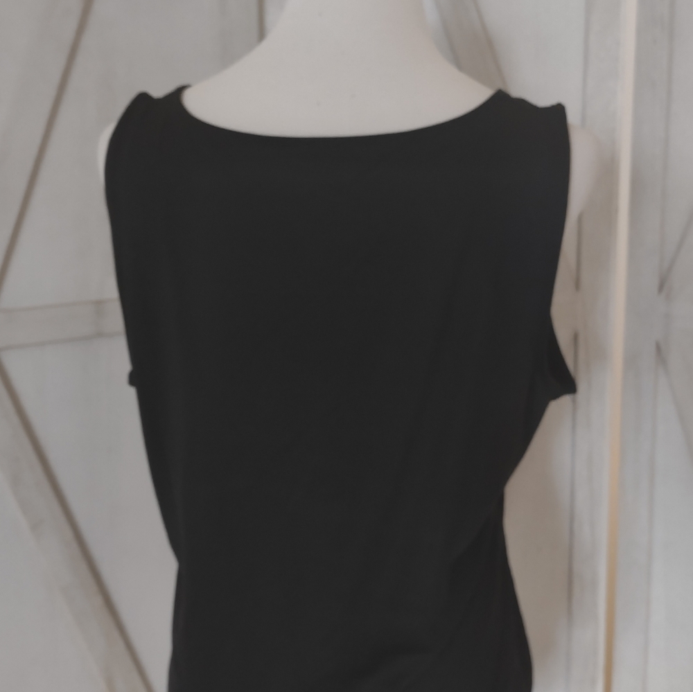Black Shell Tank Top - Picture 15 of 16
